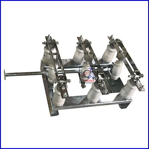 Cầu dao cách ly trong nhà gốm